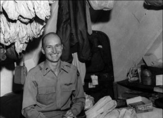 How Two Sticks of Gum Changed Lt. Gail Halvorsen’s Life