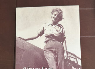 Nancy Love: WASP Pilot